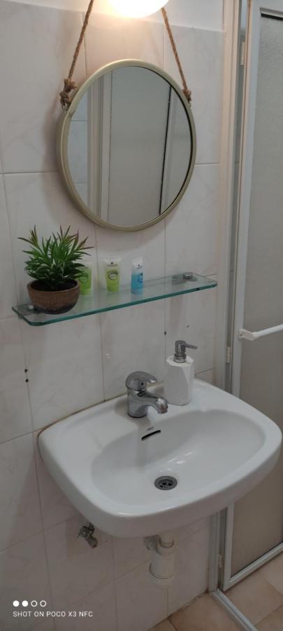 With Terrace And Parking דירה